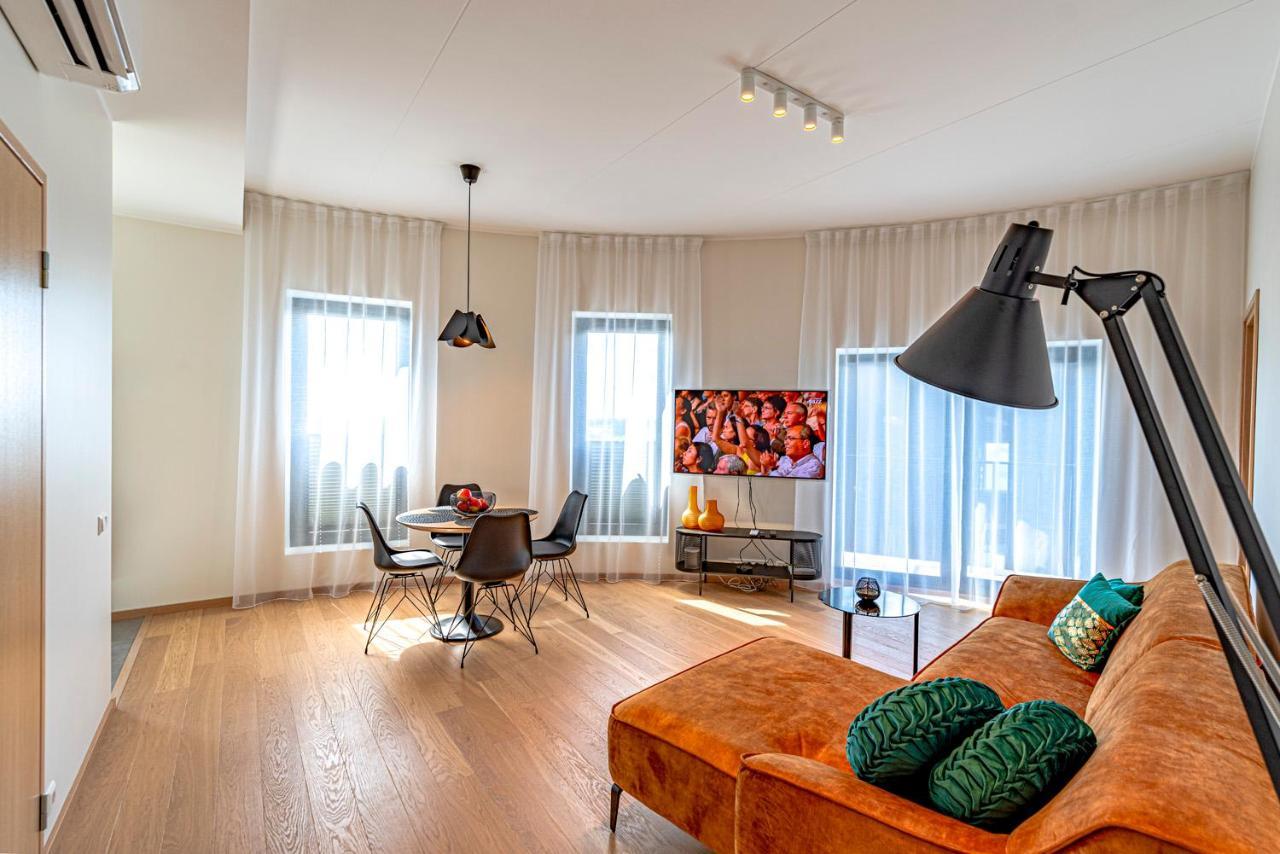 Artisa Riia Str 20B Luxury Penthouse Apartment Tartu Kültér fotó