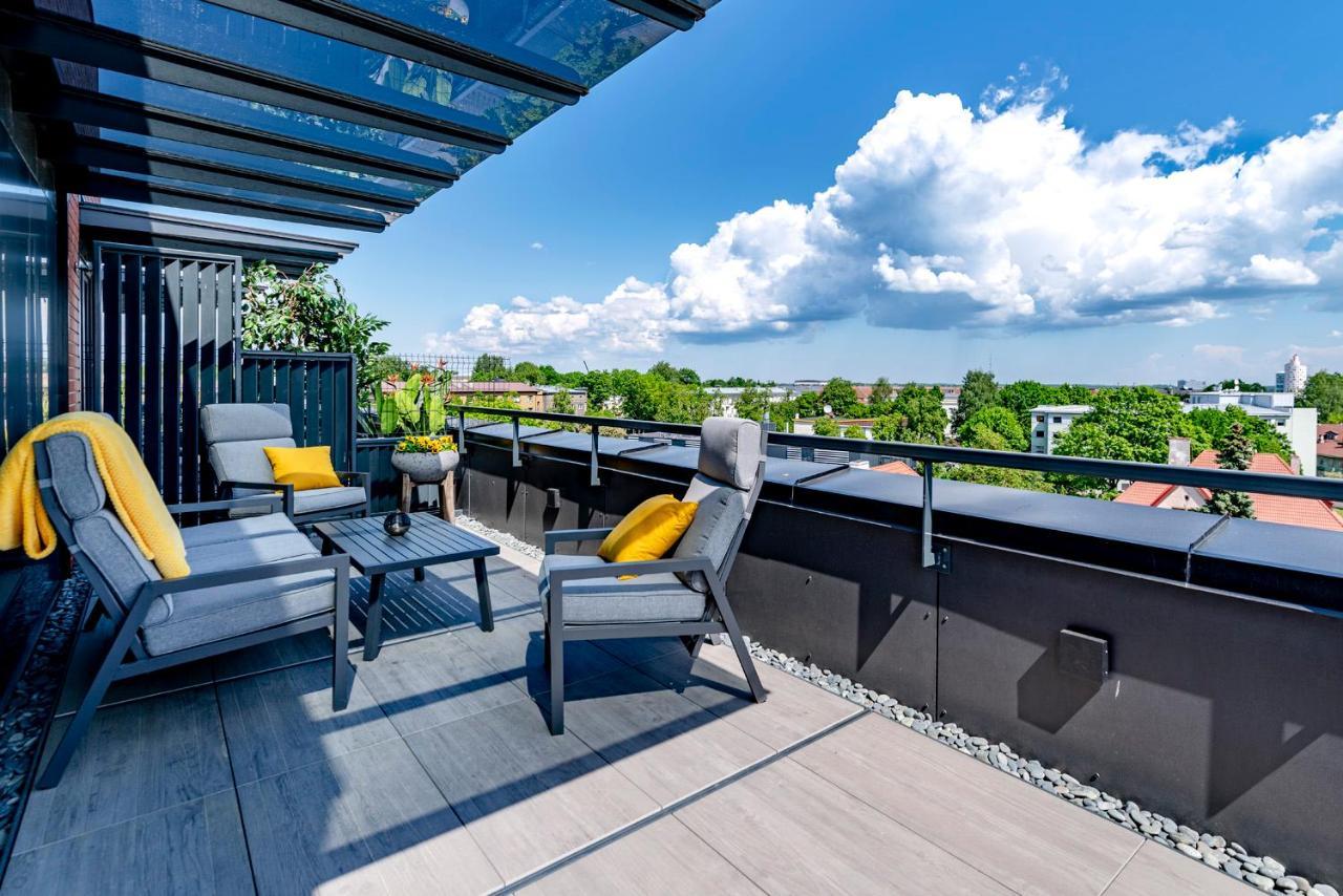 Artisa Riia Str 20B Luxury Penthouse Apartment Tartu Kültér fotó
